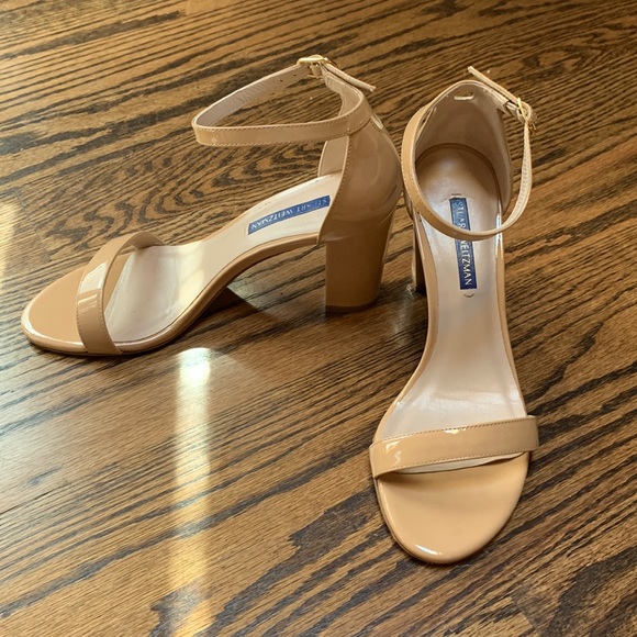 Size 7 Stuart Weitzman Sandals